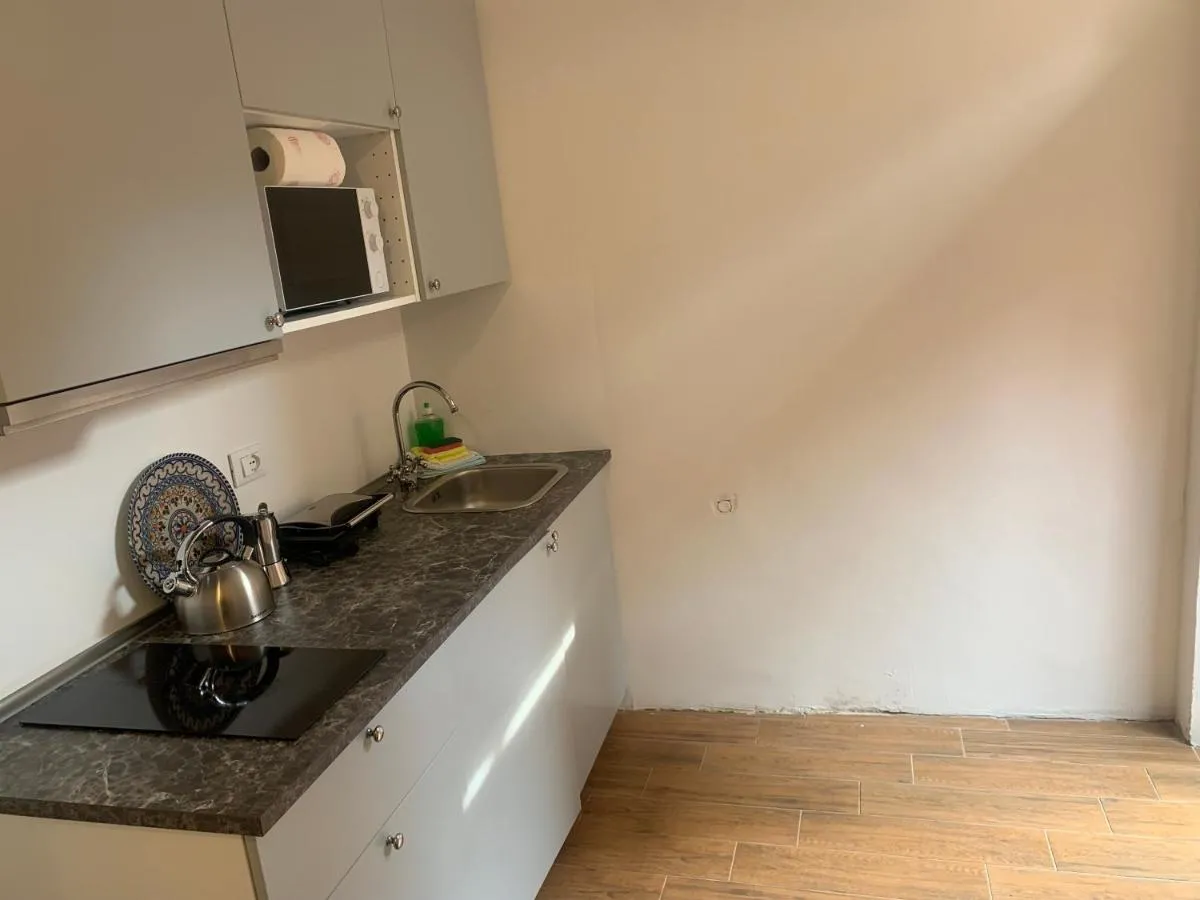 Image 6 of appartamento con cortile