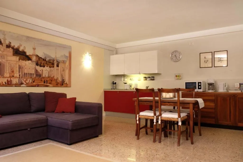 Image of la levantina