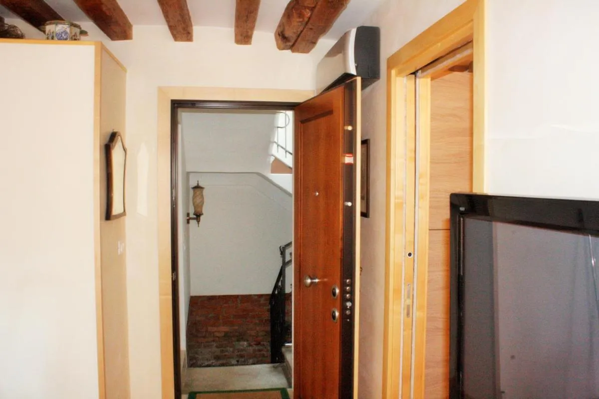 Image 2 of santacroce