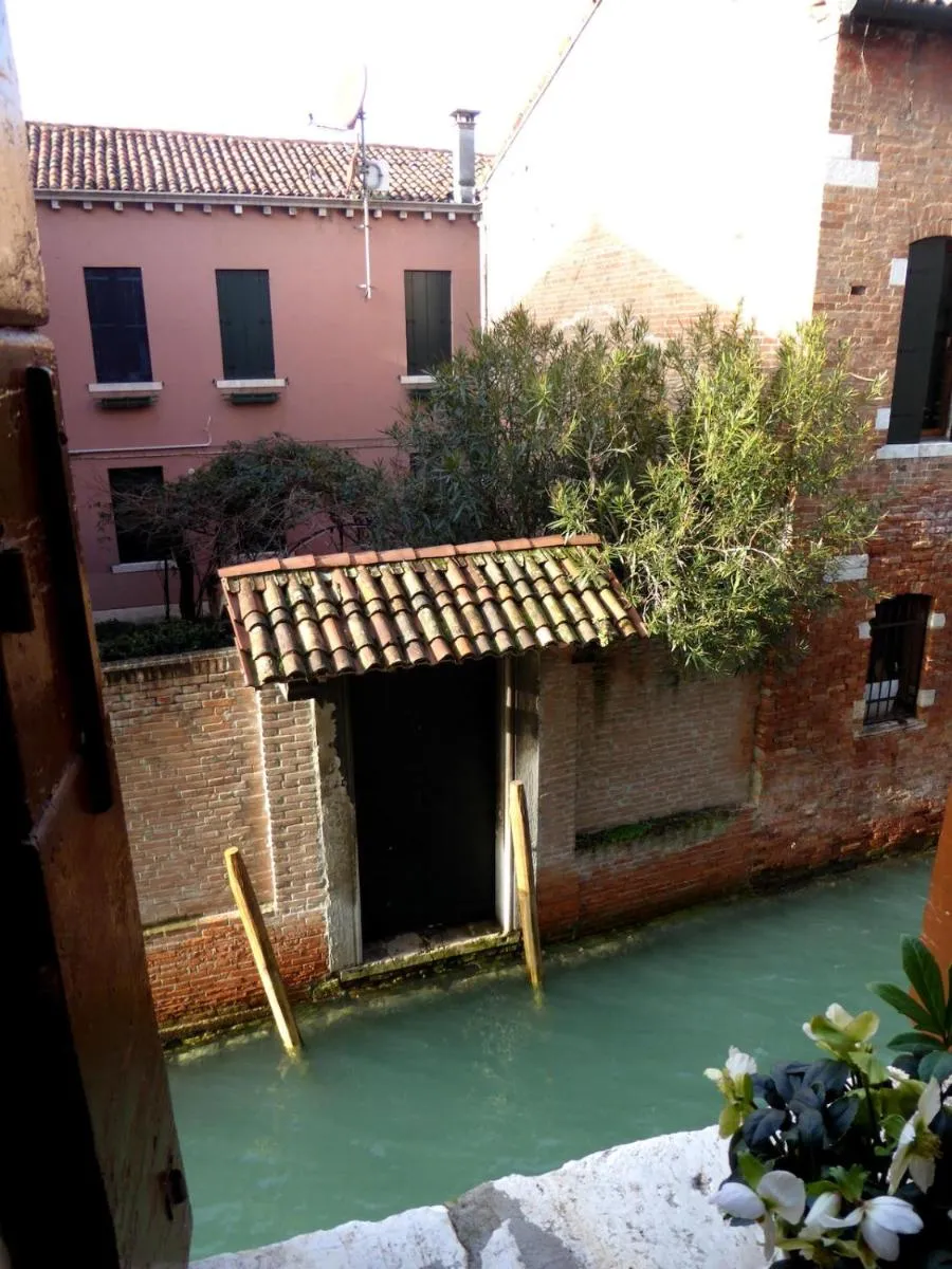 Image 5 of santamaria apartment