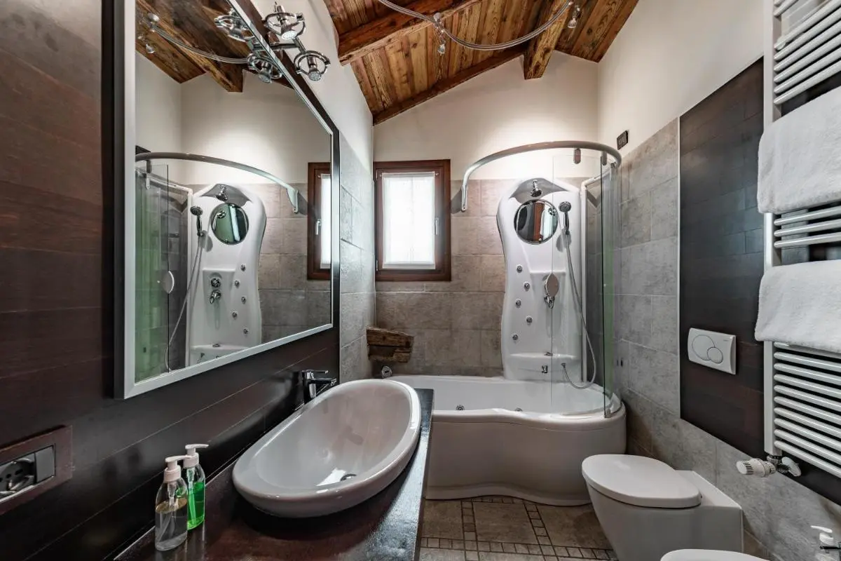 Image 6 of Abbazia De Luxe