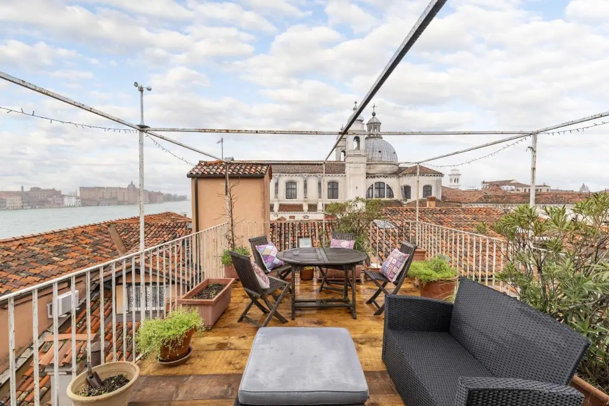 Image 5 of Accademia Sunshine with Terrace