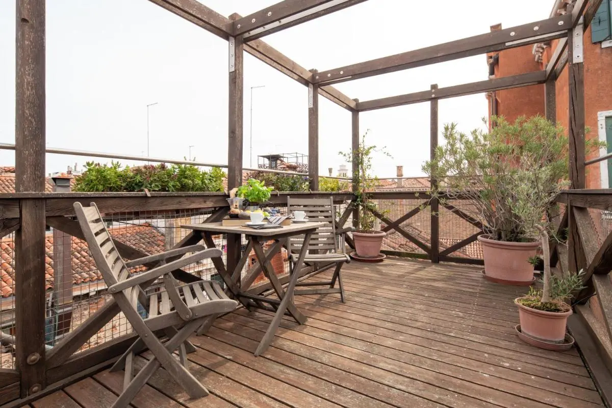 Image 4 of Altana studio