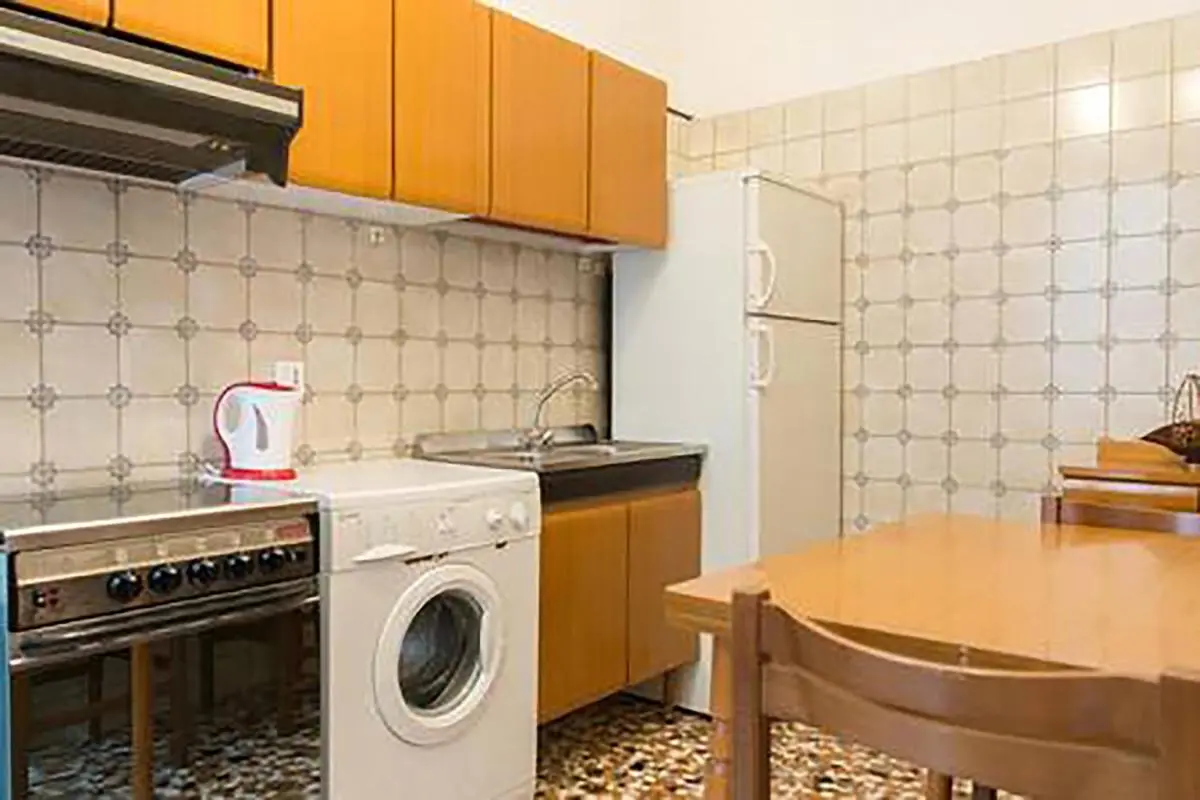 Image 2 of Apartment near Biennale Theatre