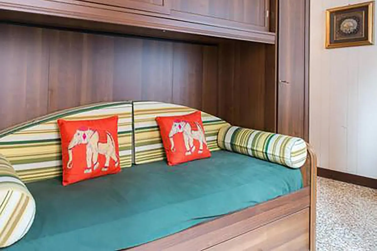 Image 5 of Apartment near Biennale Theatre