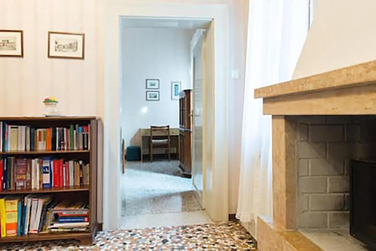 Image 6 of Apartment near Biennale Theatre