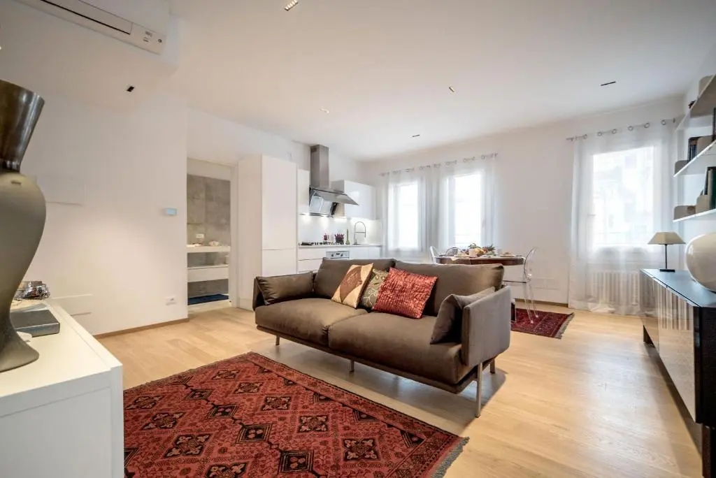 Image of Apt. Venice Modern Style