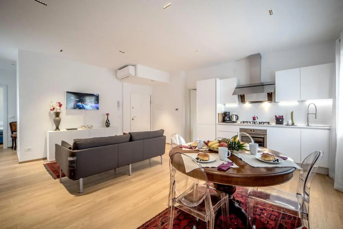 Image 3 of Apt. Venice Modern Style