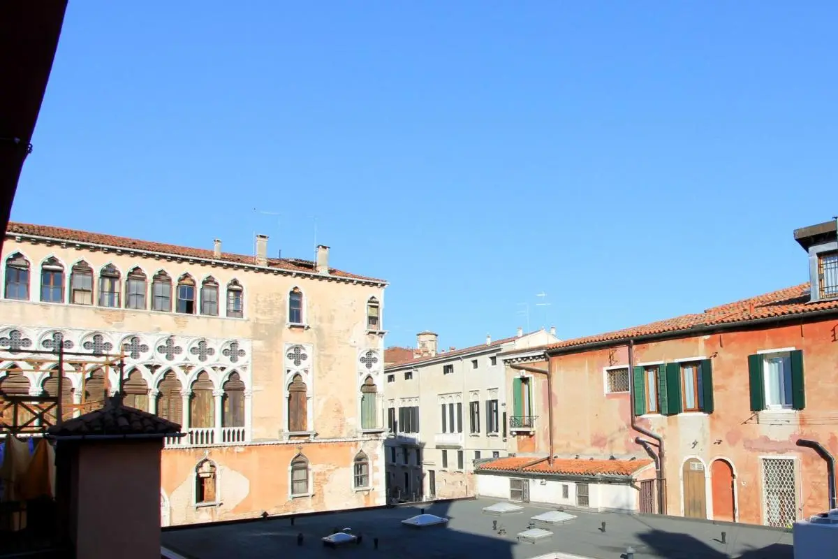 Image 4 of Apt. Venice Modern Style