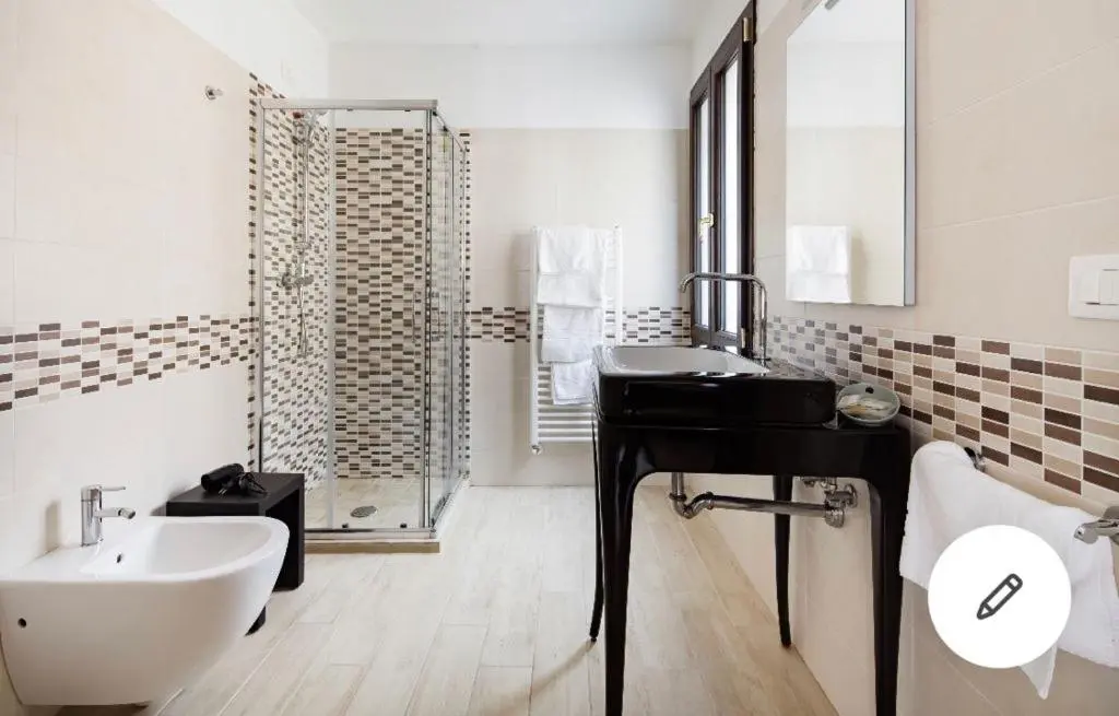 Image 1 of Blu Suite