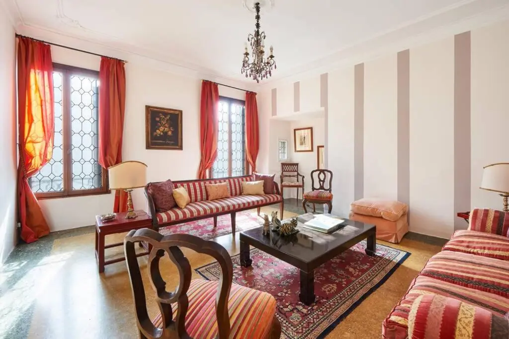 Image of Ca’ Fenice, charming apartment in San Marco, sleep 7
