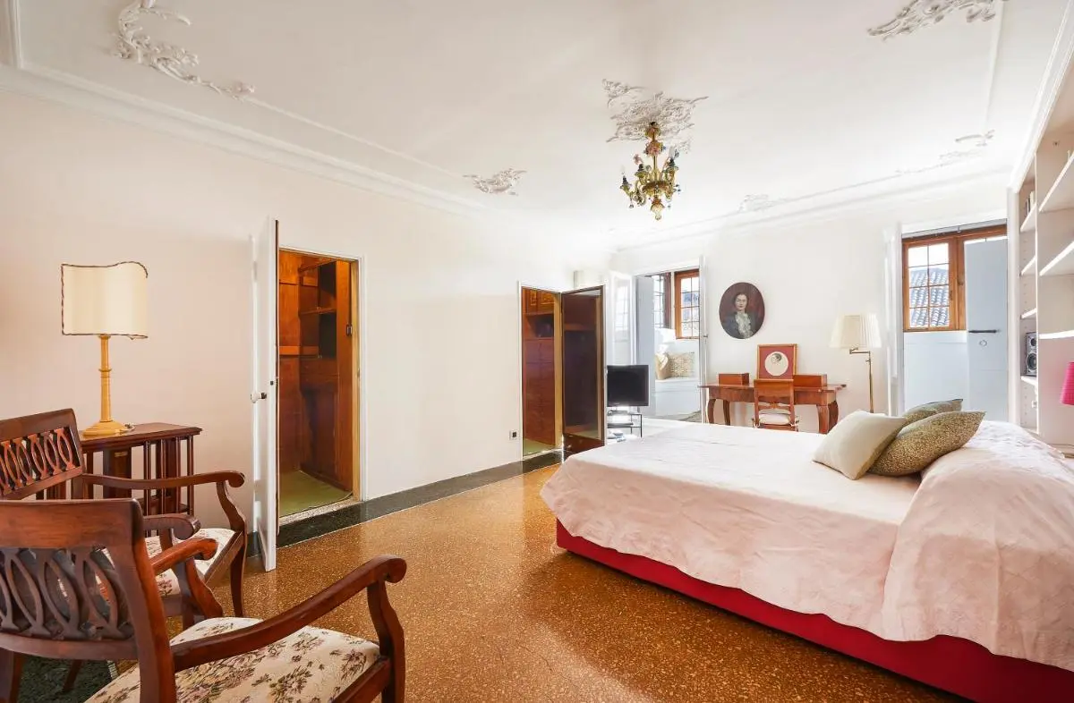 Image 6 of Ca’ Fenice, charming apartment in San Marco, sleep 7