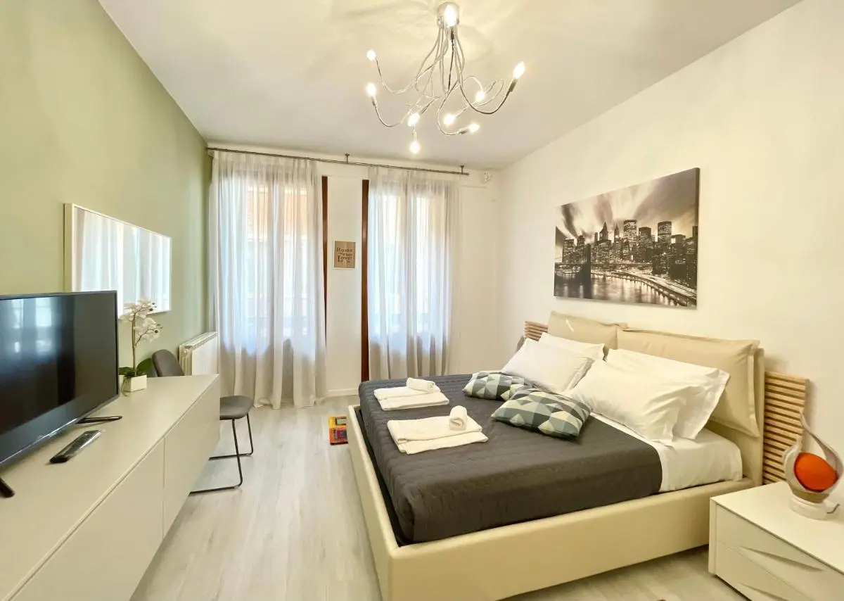 Image 4 of Ca’ Monica Panoramic-Canal View, Biennale