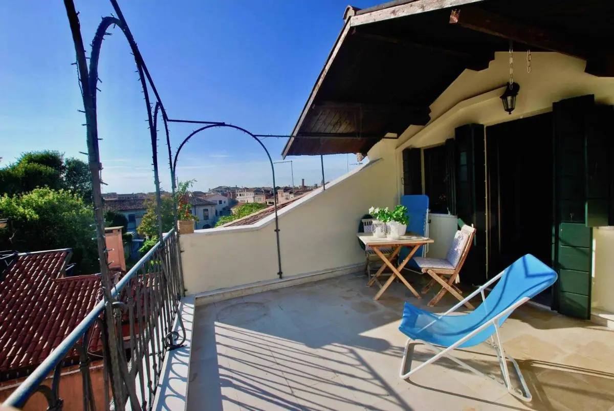 Image 2 of Ca Moro – elegant apartment with private terrace