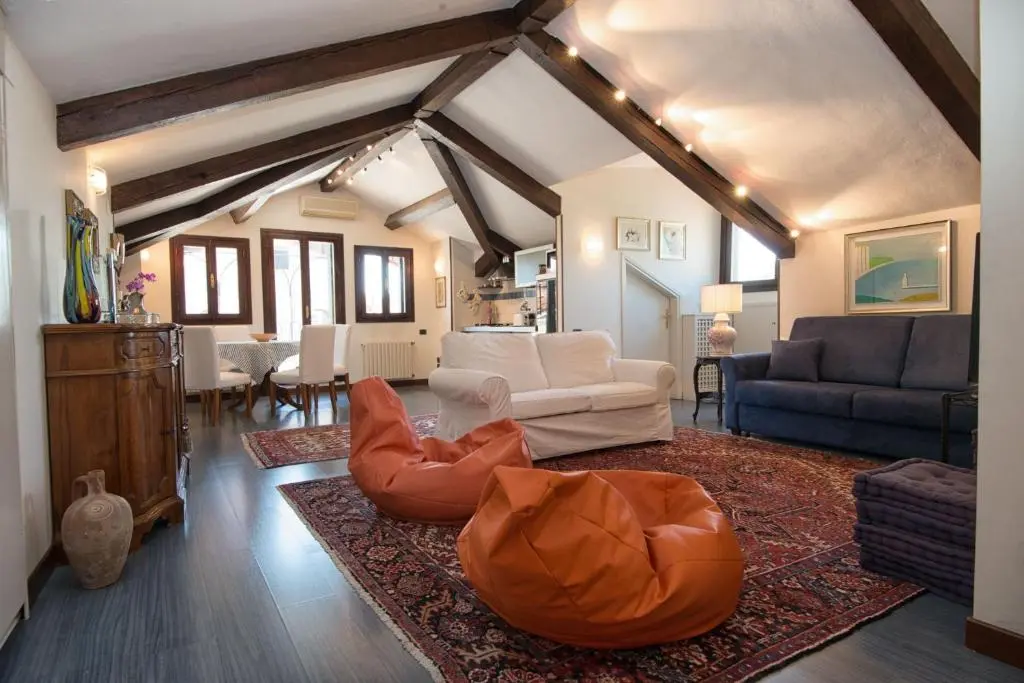 Image of Ca Moro – elegant apartment with private terrace