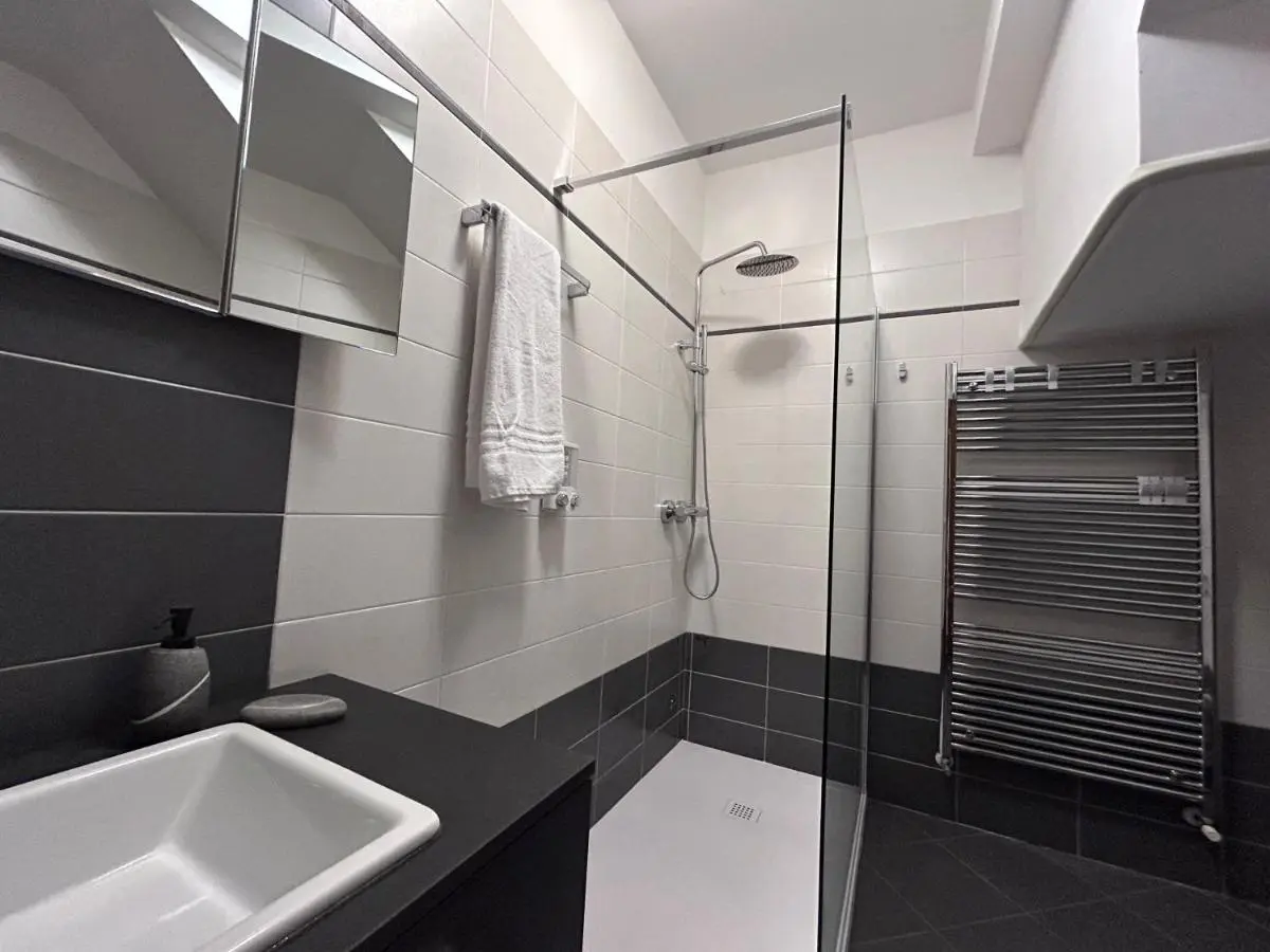 Image 2 of Central Flat Romantic Domus Remedio