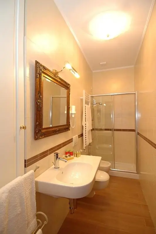 Image 3 of Corte dei Santi