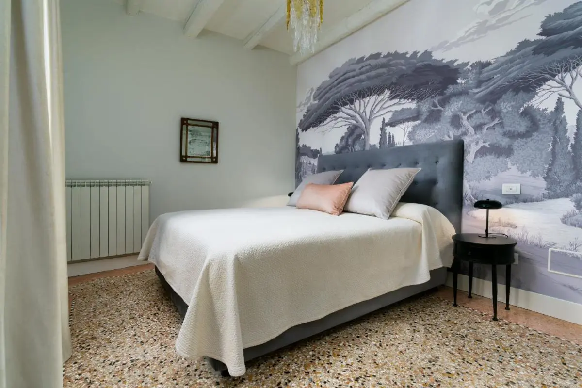 Image 6 of Corte della Palma Superb Venetian Garden