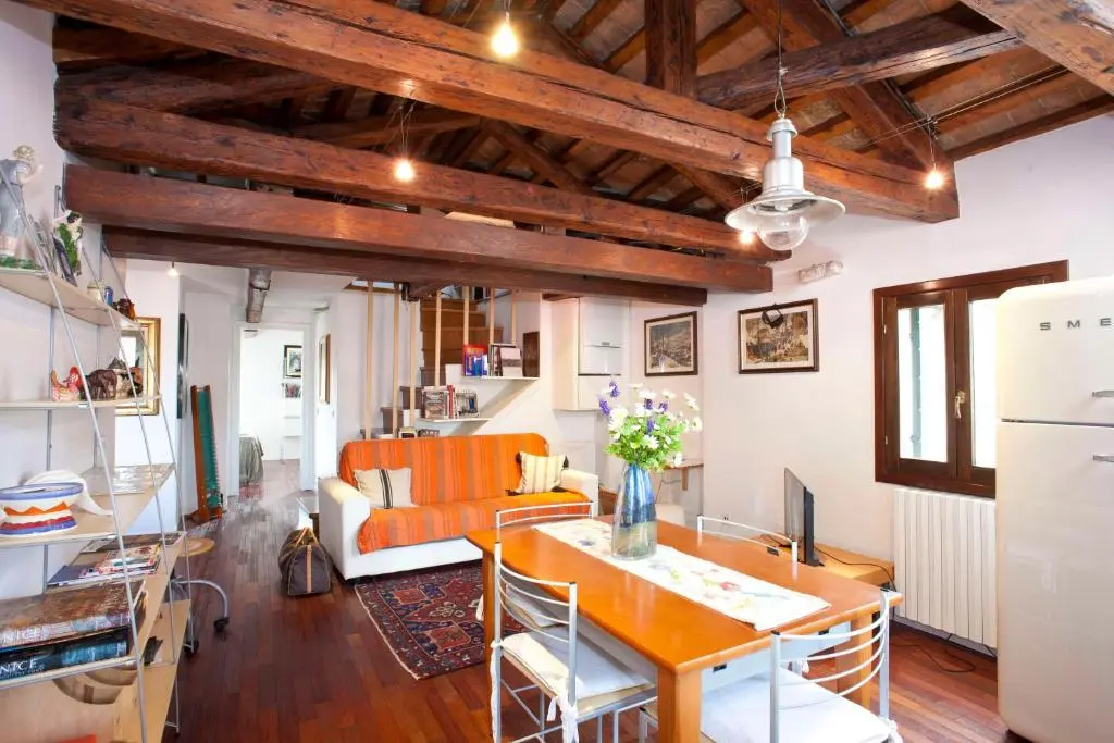 Image of Di Franco Super Attico