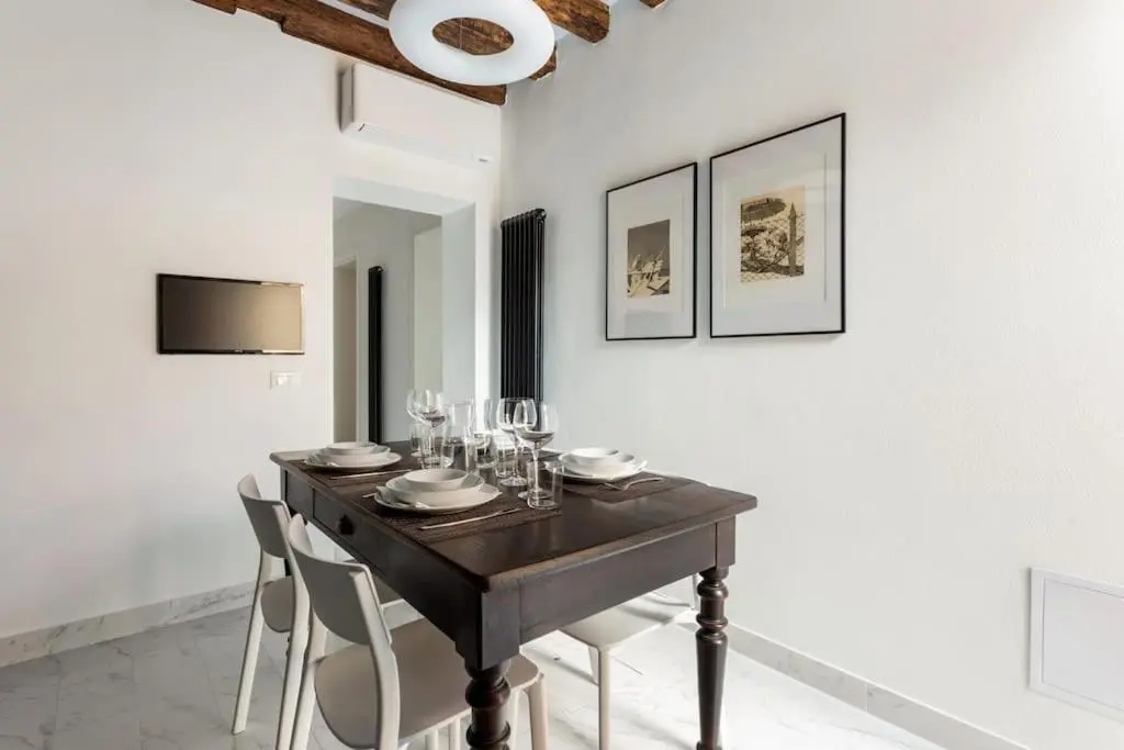 Image 4 of Dimora San Lorenzo Luxury Apartment