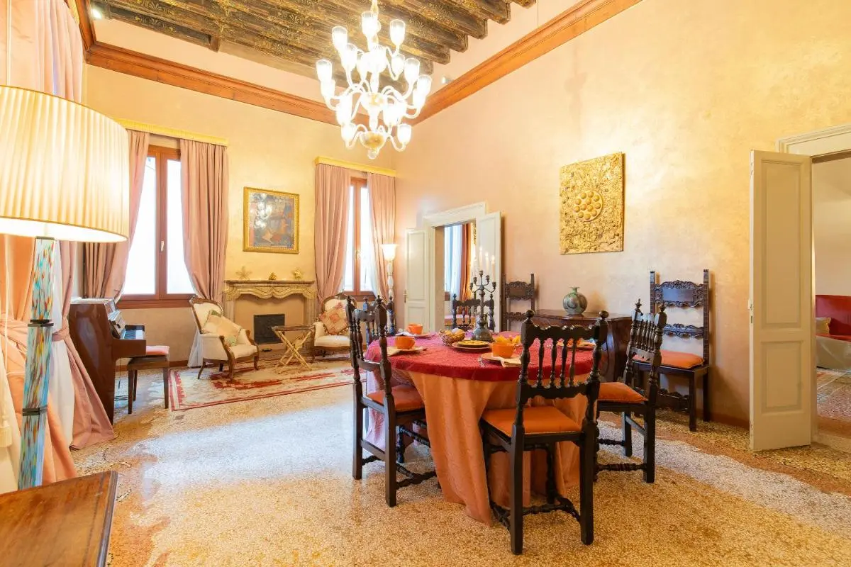 Image 2 of Fortuny3967 Suites & Wine