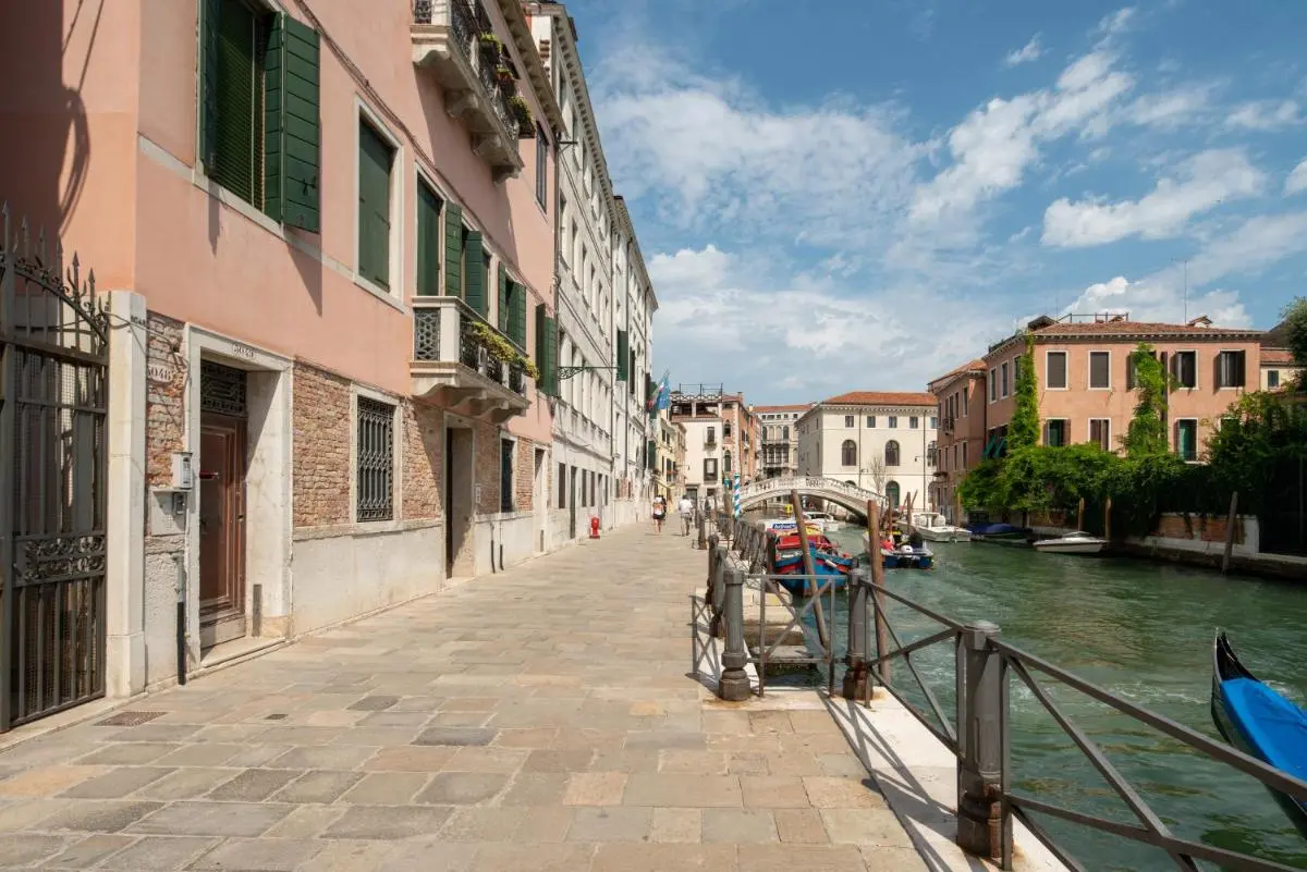 Image 5 of Garden apartment