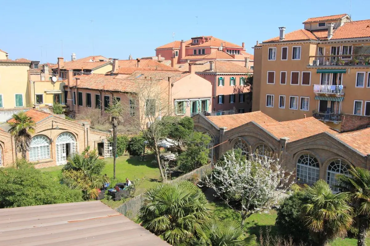 Image 5 of Giudecca Luxury Gallery