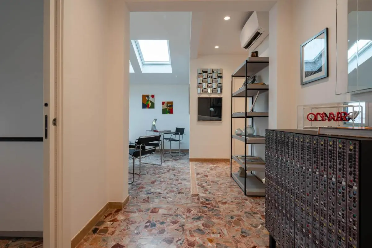 Image 2 of Iconic – Best View in Venice