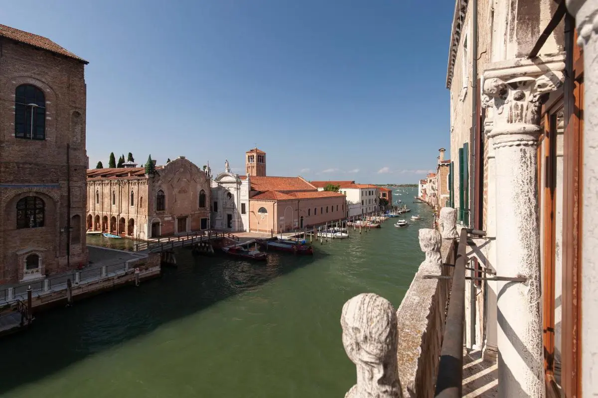 Image 4 of LUXURY APARTMENT PESARO PAPAFAVA