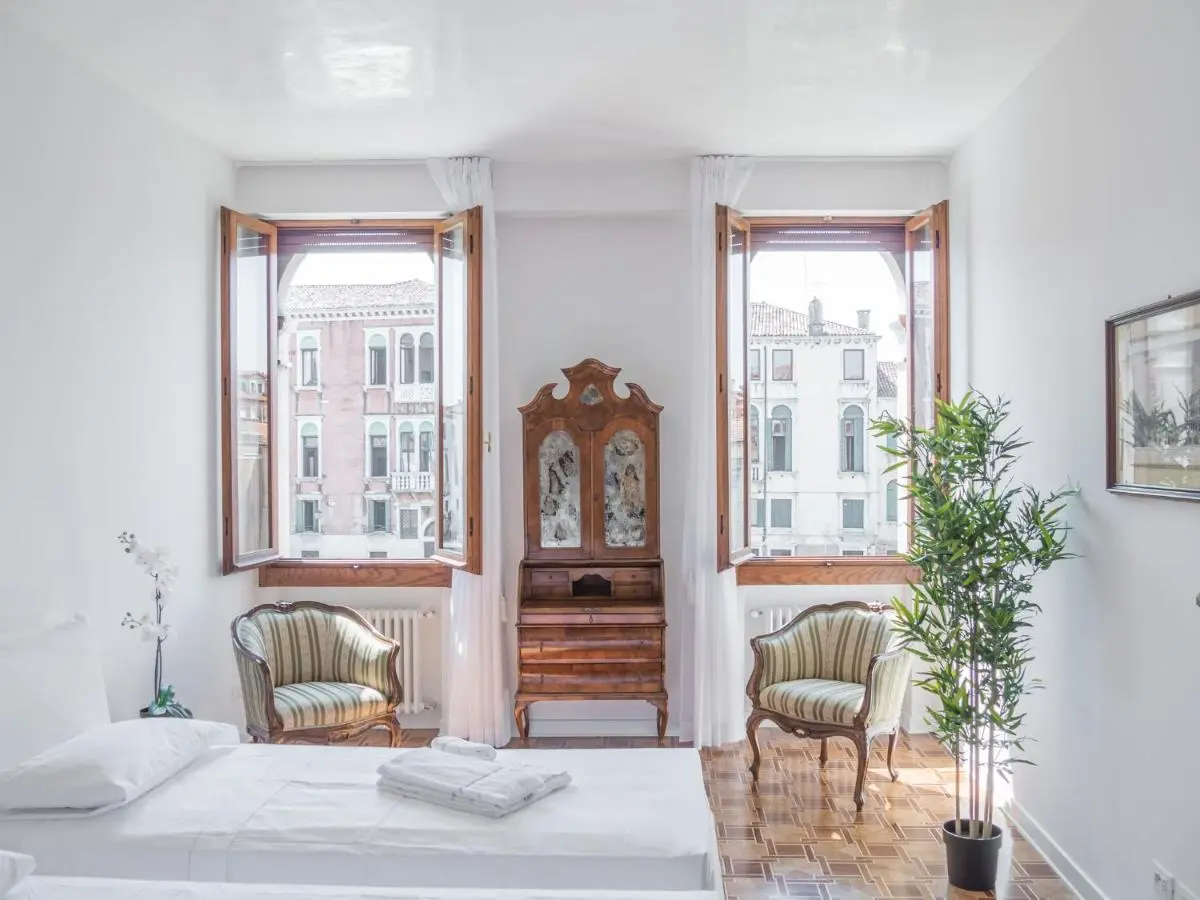 Image 1 of Luxury Apartment On Grand Canal by Wonderful Italy