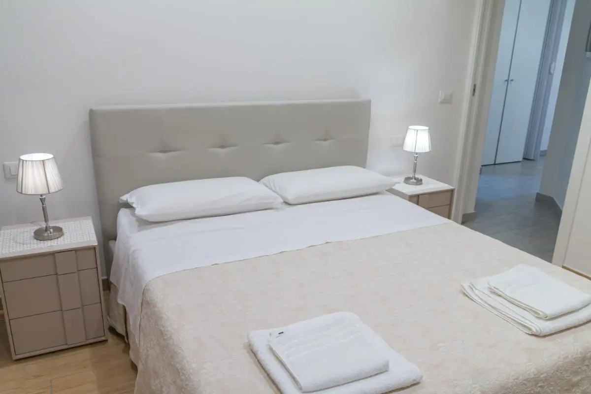 Image 1 of Majoorel (near San Marco)