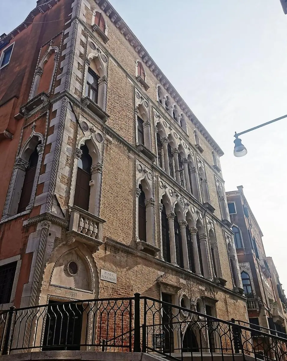 Image 3 of Palazzo Ca’ Bernardo By Francesco Molon
