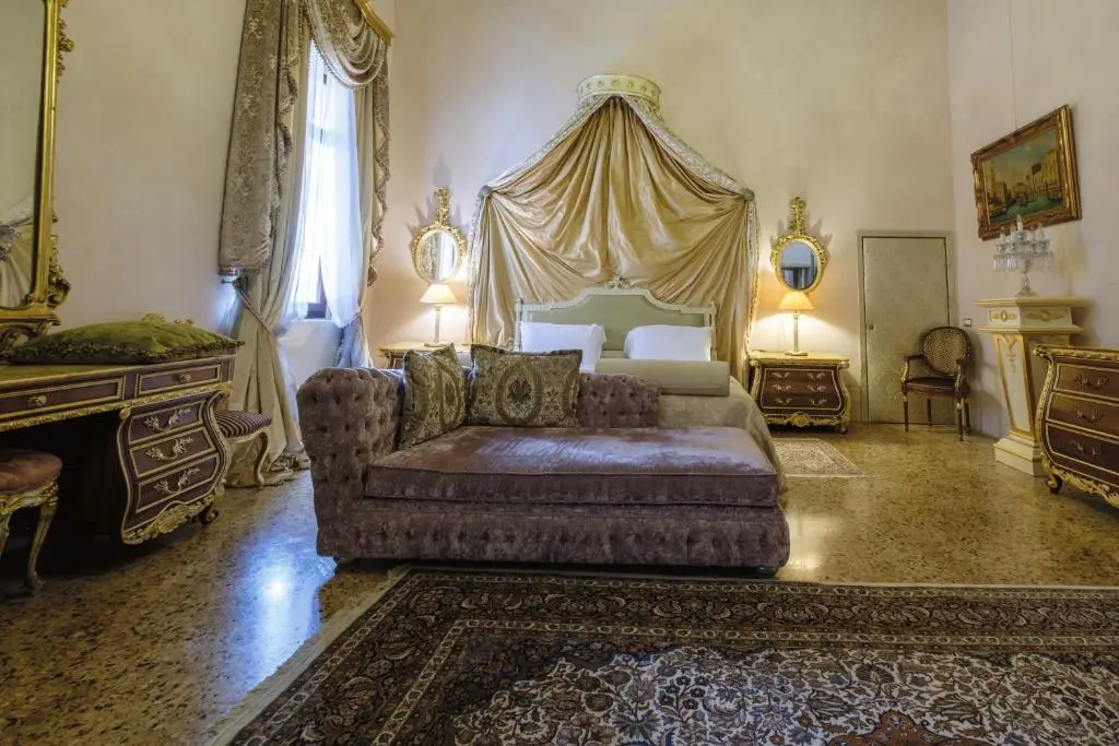 Image of Palazzo Ca’ Bernardo By Francesco Molon