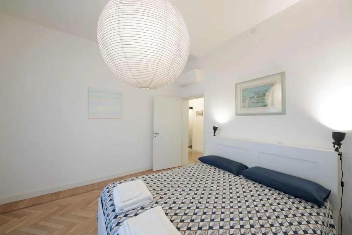 Image 5 of Principe di Piemonte apartment 10m Venice 6 guests