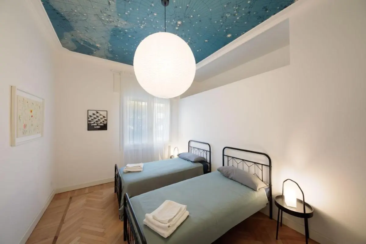 Image 1 of Principe di Piemonte apartment 10m Venice 6 guests