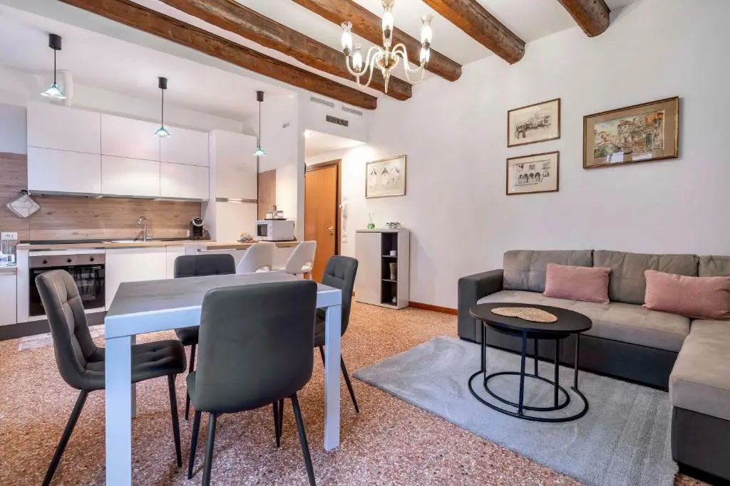 Image of Residence House Cánal 2