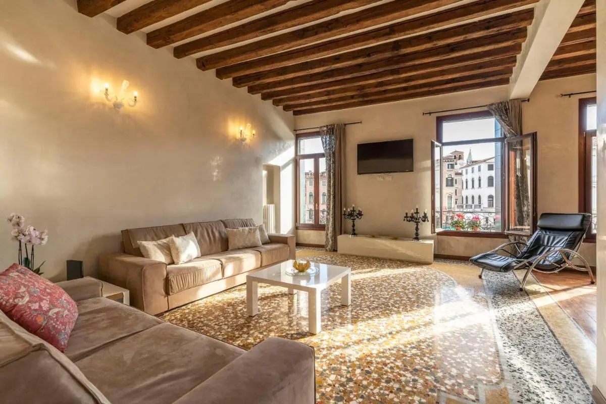 Image 5 of Rialto Grand Canal by Wonderful Italy