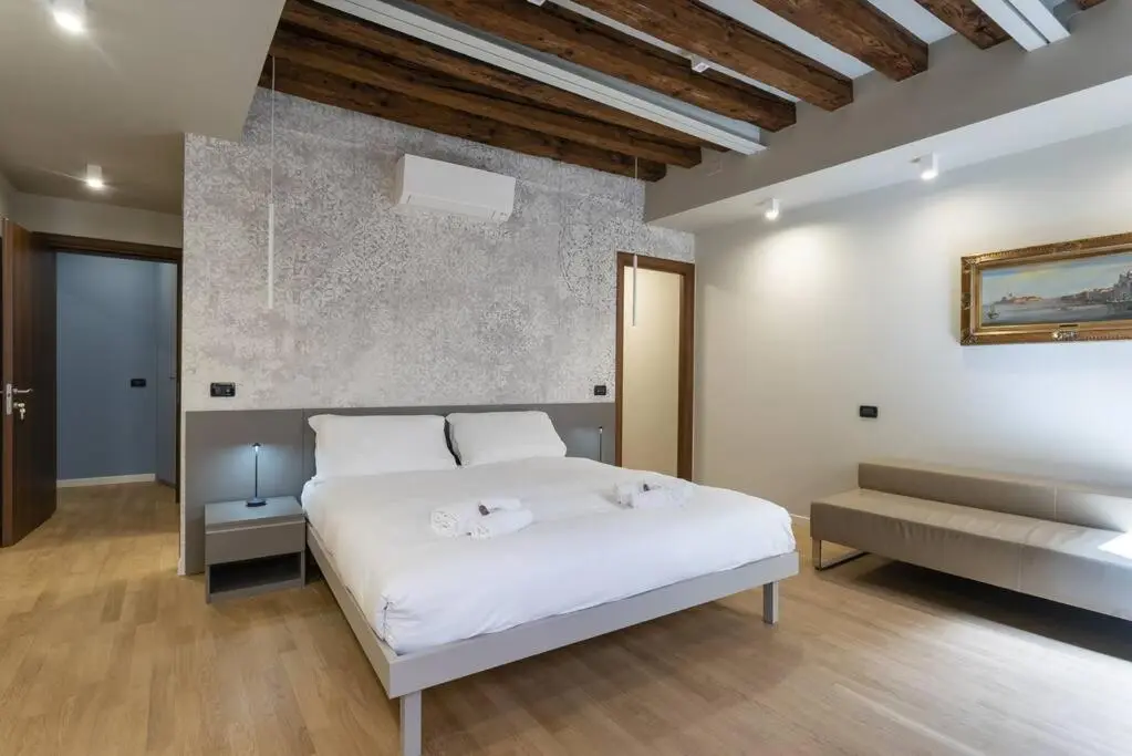 Image 6 of Rialto Prestige Apartment