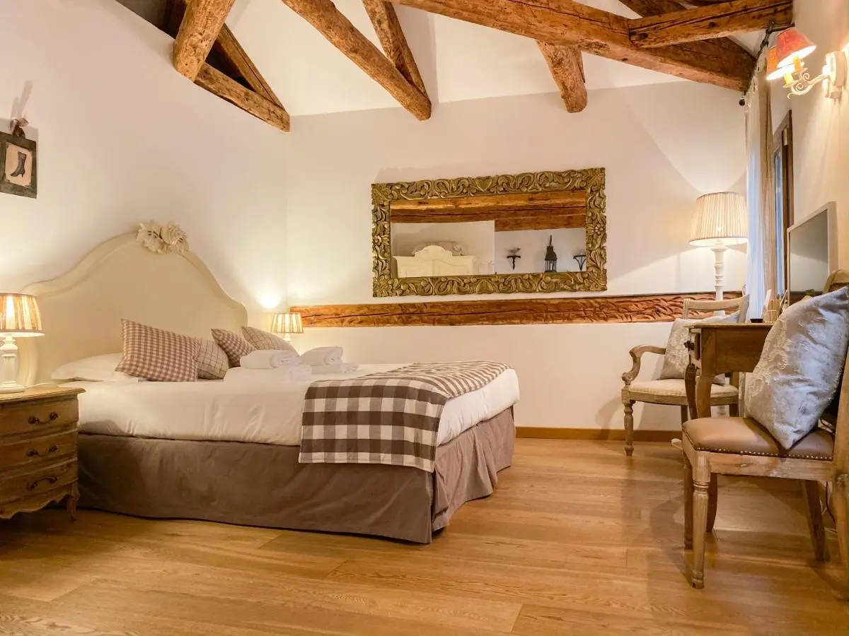 Image 1 of Rigoletto Charm