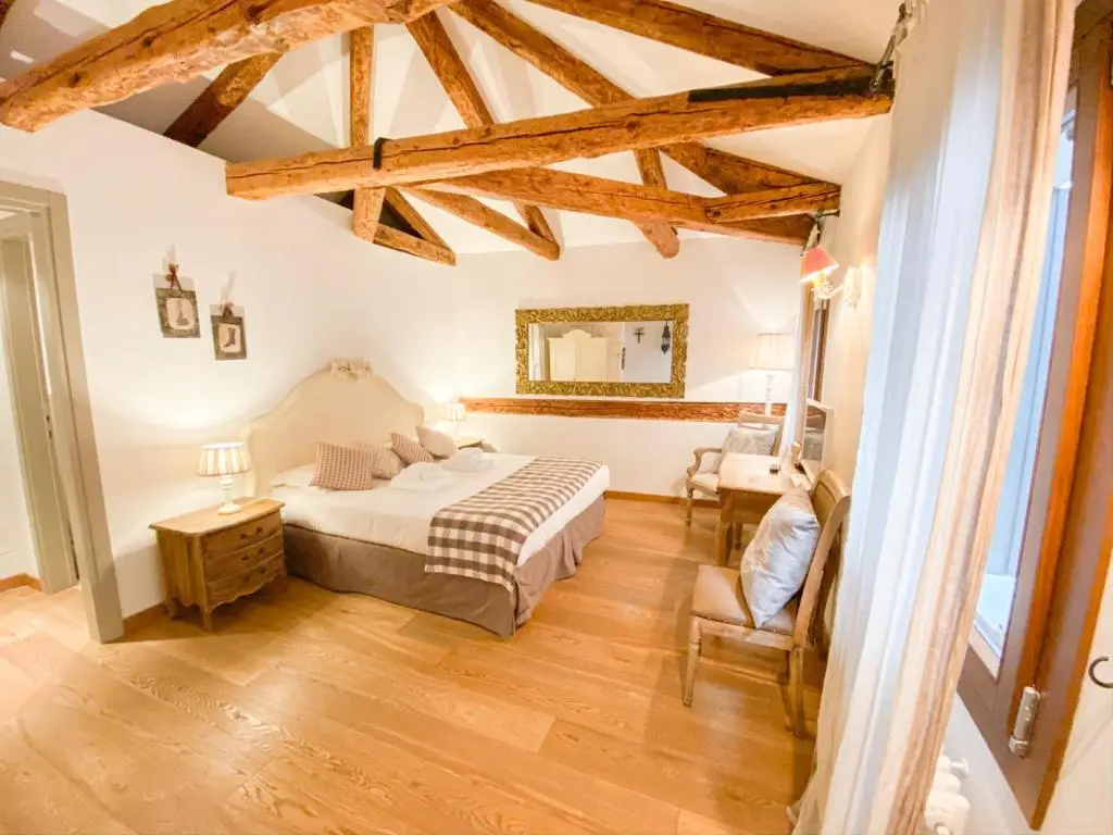 Image of Rigoletto Charm