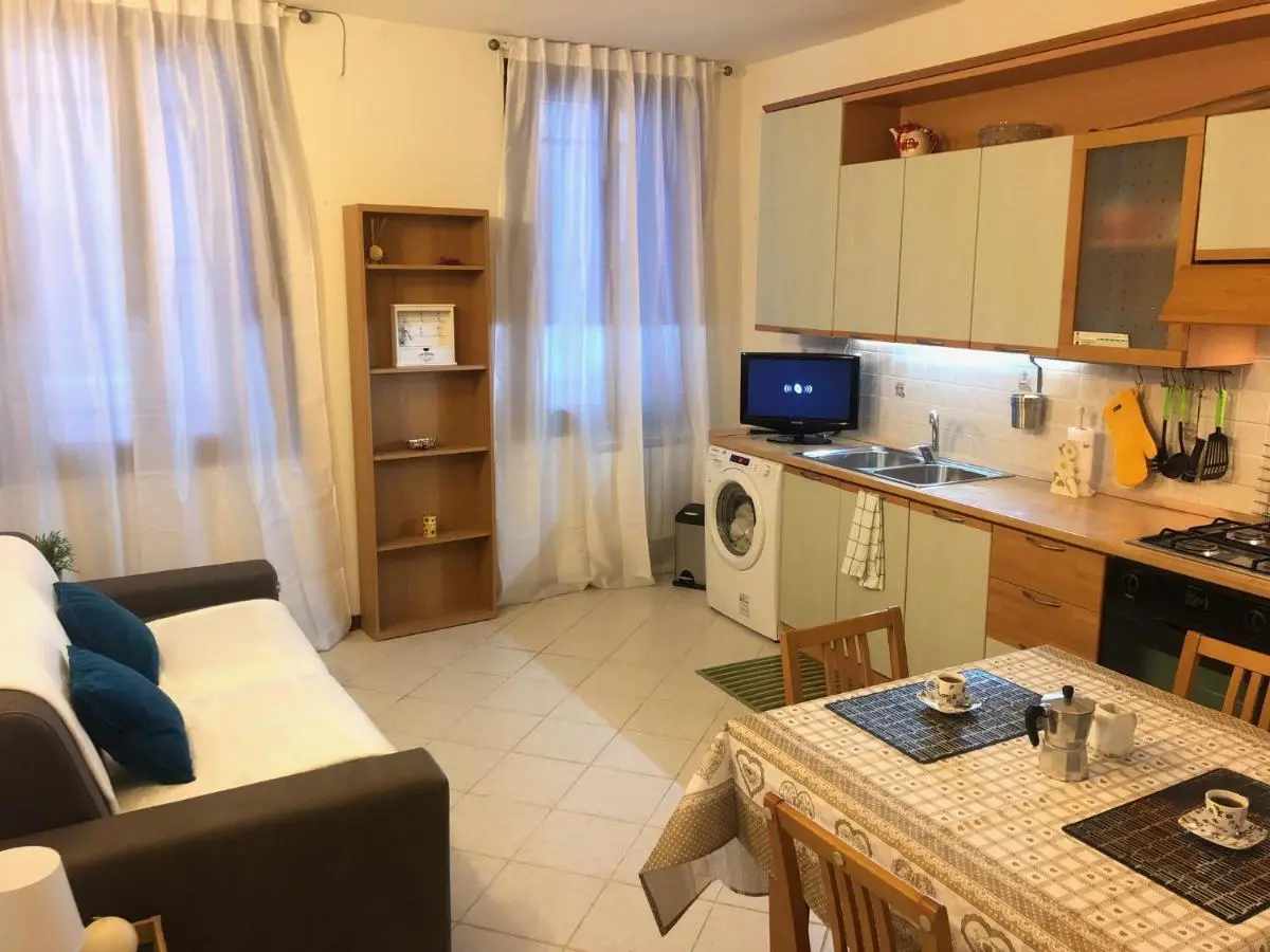 Image 1 of Romantic Venice