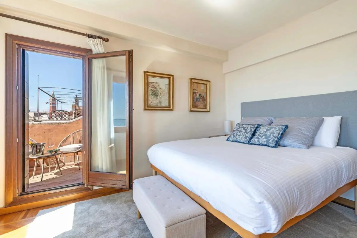 Image 6 of San Giorgio View Apartment with Terrace R&R