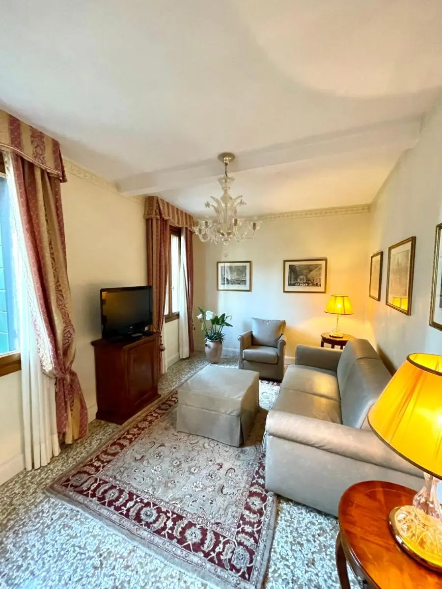 Image 4 of San Gregorio Venice Apartments