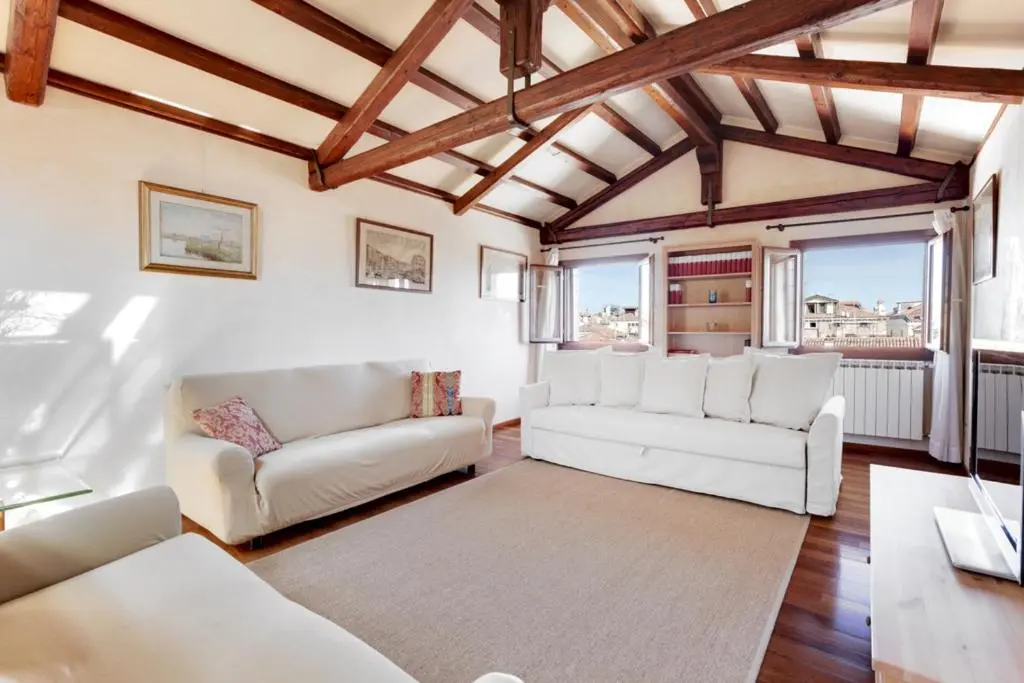 Image 5 of San Marco Roof Terrace Apartment