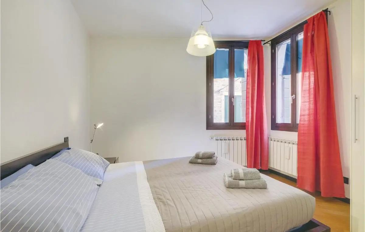 Image 2 of Stunning Apartment In Venezia -Ve-