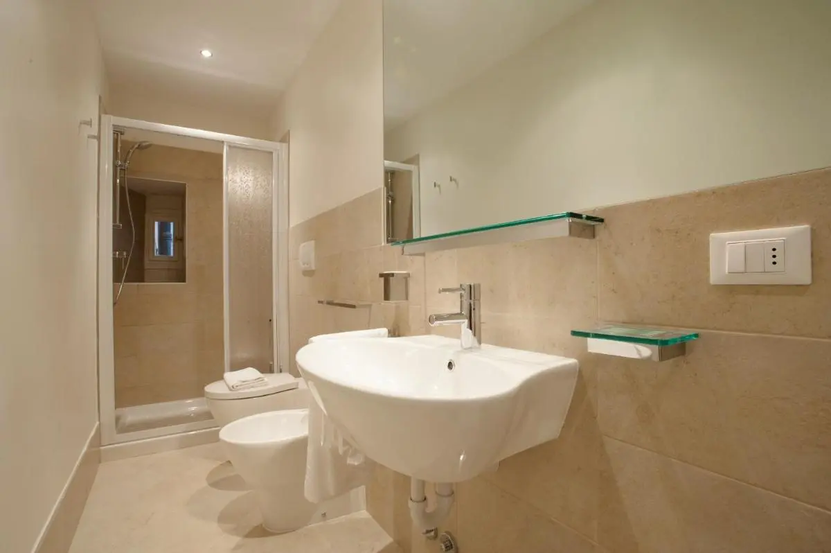 Image 2 of The Lion’s House APT2