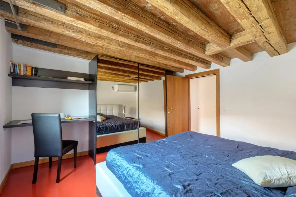 Image 6 of The Lion’s House APT4