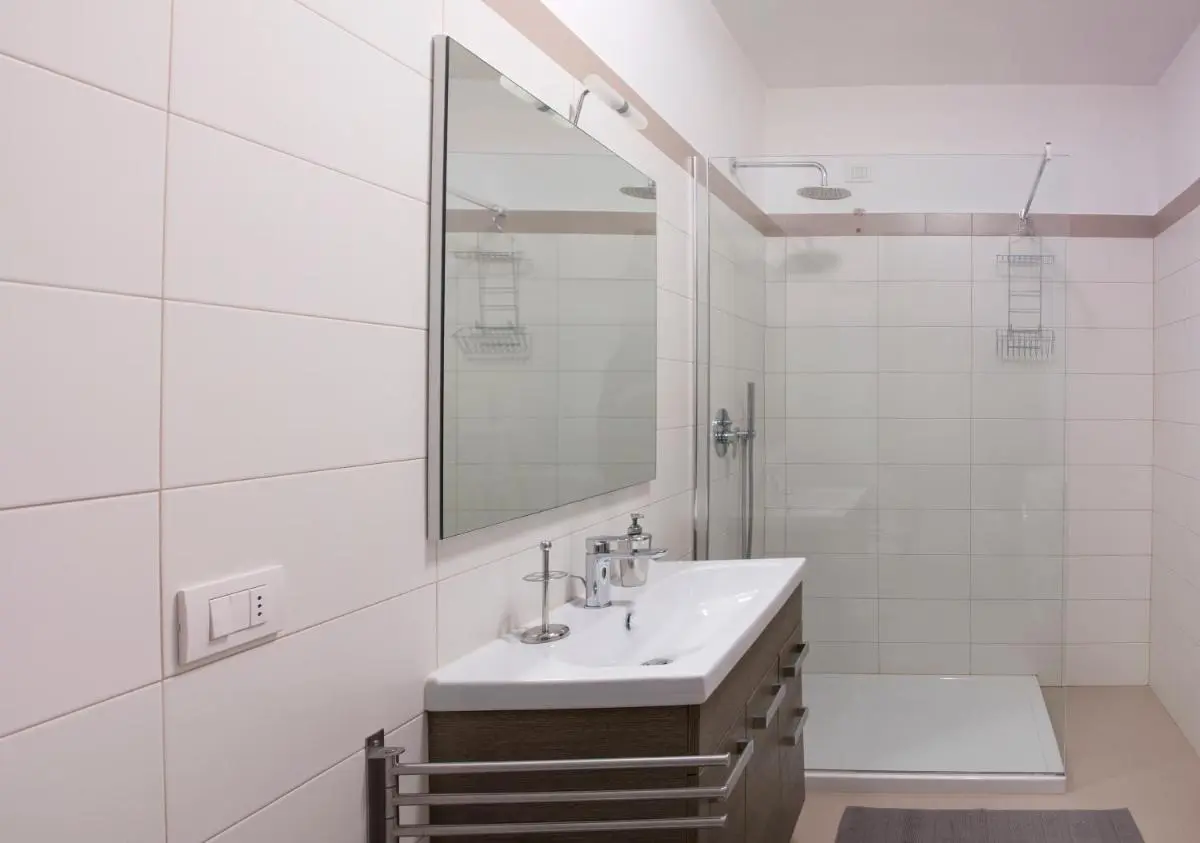 Image 2 of Uma Apartments