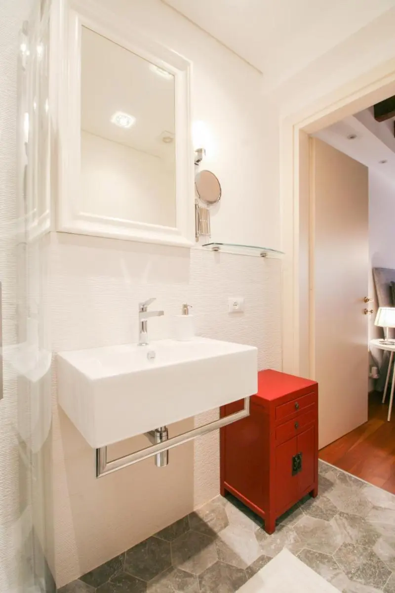 Image 3 of Uncharted Venice – Ca’ Borgoloco