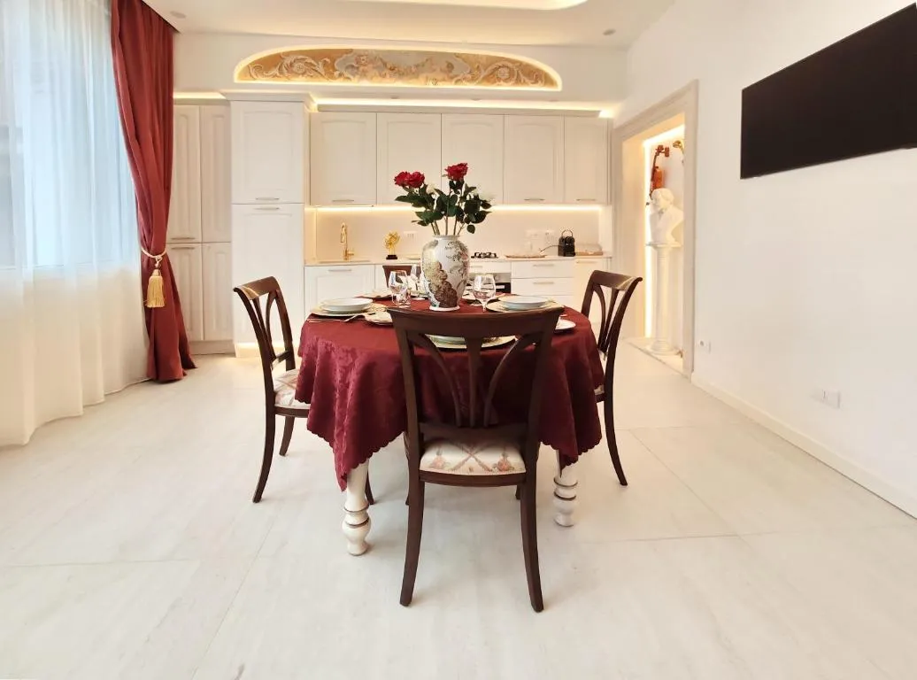 Image of Arena and Opera Love – Historic House Amorino at “Palazzo Tiolo” Palace